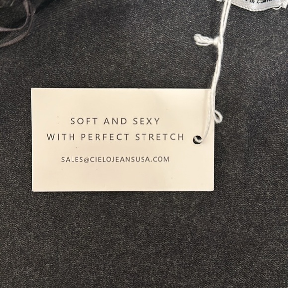 Cielo 3/4 three quarter sleeve light cardigan in charcoal gray size medium - Picture 6 of 7